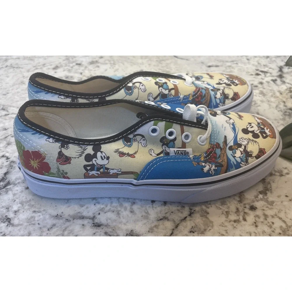 Vans X Disney Rare‎ Hawaiian Aloha Mickey Minnie Mouse M6 L7.5 limited Addition